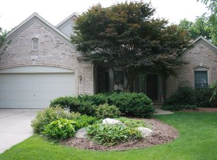 3737 Rolling Hills Rd, Orion, MI 48359