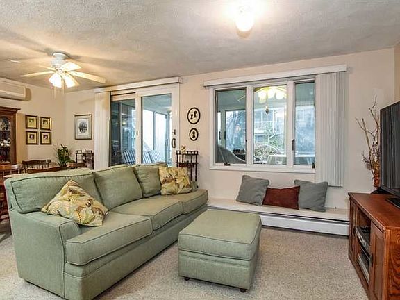 3rd image of 59 White Swan Dr