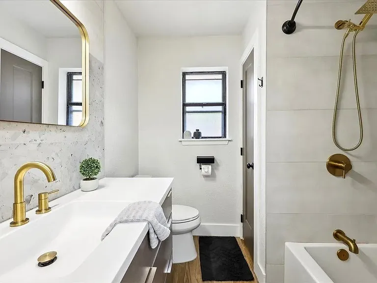 5925 Woodway Dr — Photo 15