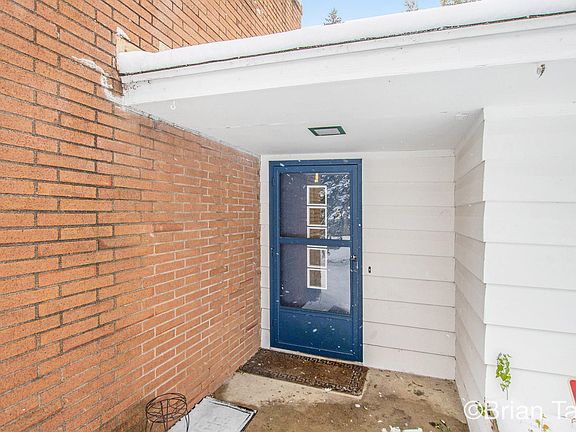5th image of 1510 Millbrook St SE