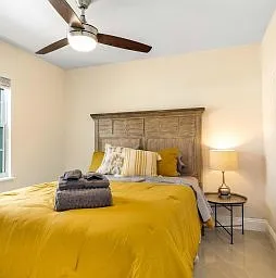 2212 Mindanao Dr — Photo 18