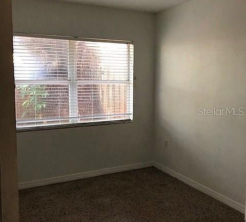 5th image of 2211 E Amelia St