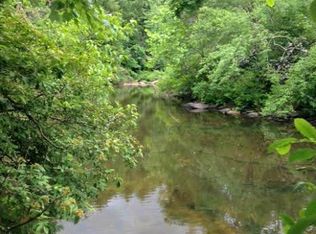 River Rd, Crossville, TN 38572