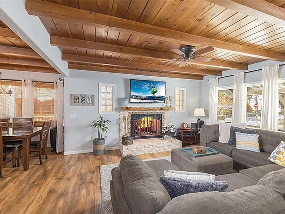 3rd image of 525 Garrick Way