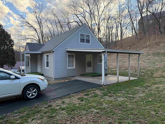 2nd image of 293 Clendennin Rd