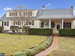 355 Morwood Rd, Telford, PA 18969