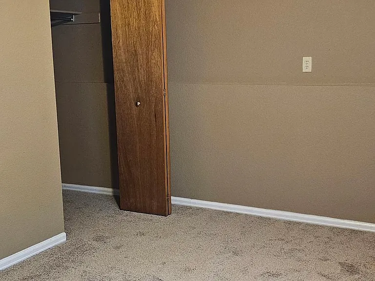 4455 Witches Hollow Ln — Photo 17