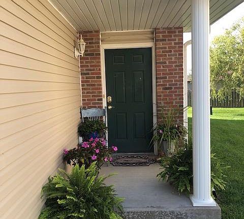 2nd image of 8812 Sicily Ln