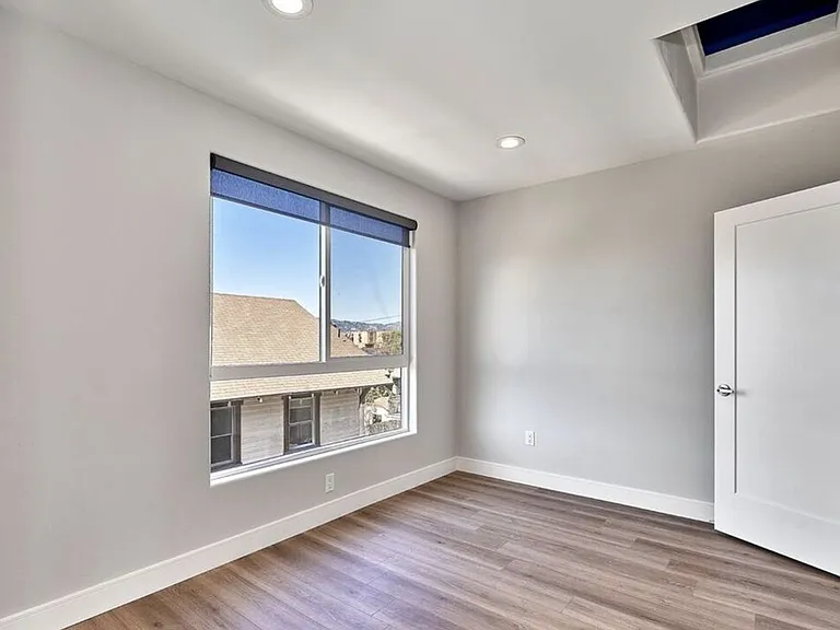 4507 Lomita St #1/2 — Photo 18