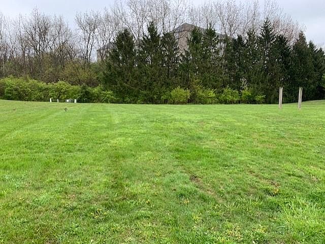 1st image of Greycliff Ln