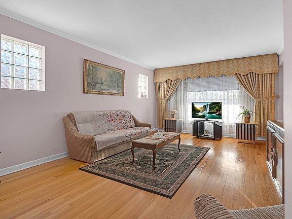 5th image of 4501 N Osage Ave