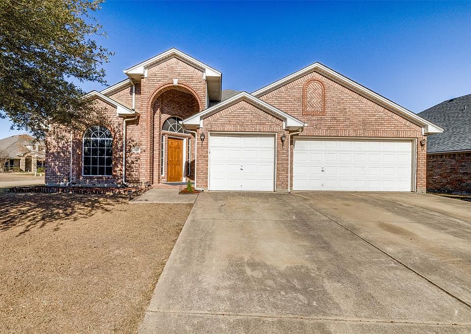1st image of 5828 Silver Sage Ln