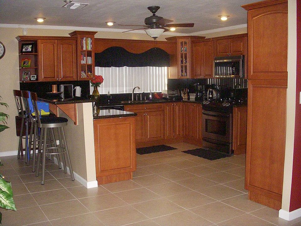 2nd image of 13340 SW 78th St