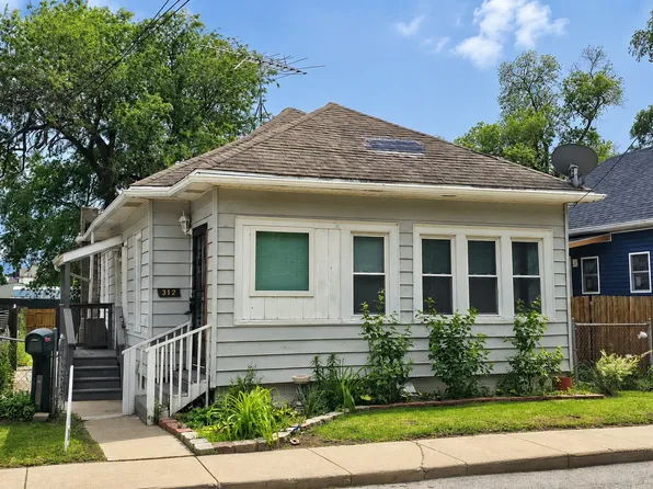 312 Stone St, Kankakee, IL 60901