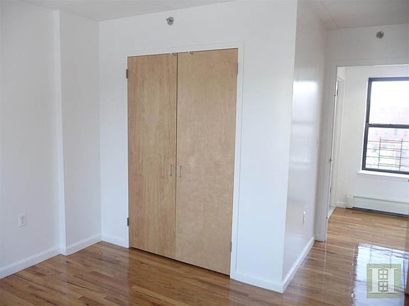 5th image of 521 Saint Marks Ave APT 4A
