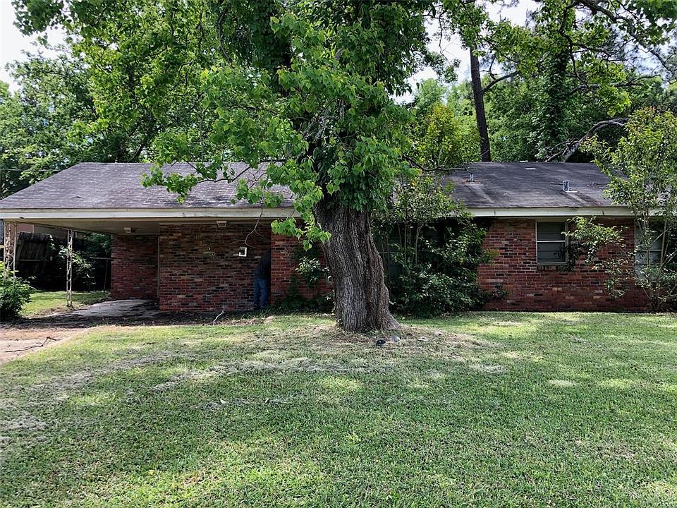 1st image of 1038 Druid Hills Dr