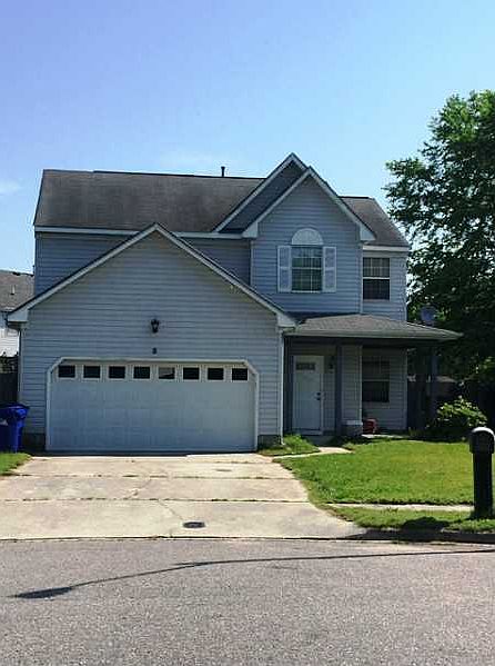 1st image of 8 Admiral Ct