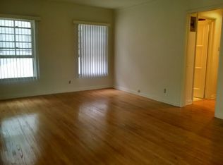 2563 3/4 W 11th St, Los Angeles, CA 90006