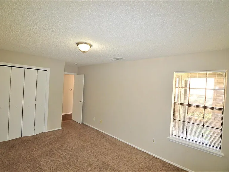 3517 Rollingway Cv #B — Photo 6