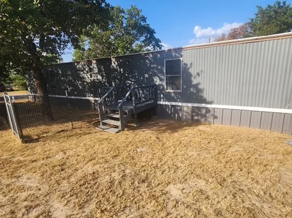 3517 Fm 52, Whitt, TX 76490