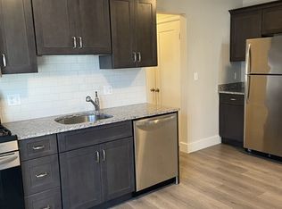 374 Crescent St FLOOR 2, Waltham, MA 02453