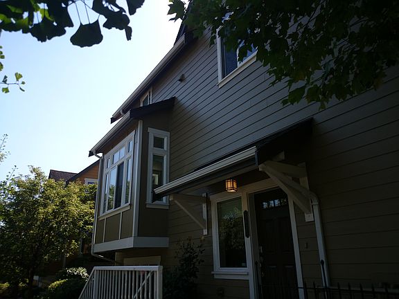 3rd image of 6529 A 25th Ave NE