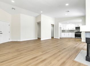 2112 Hollow Oak Ave, North Las Vegas, NV 89031