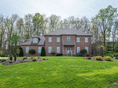 10 Holly Ln, Uniontown, PA, 15401