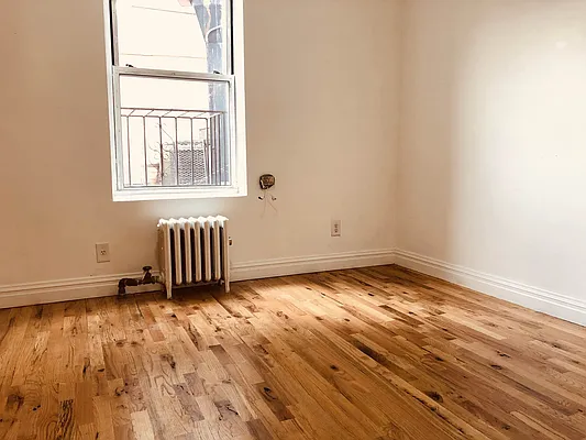 Rented by null | media 27