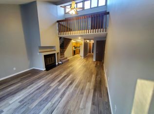 2213 Versailles Village Pl, Fort Wayne, IN 46808
