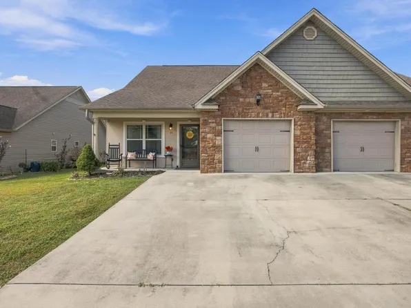 14 Sunset Cove Dr, Rossville, GA 30741