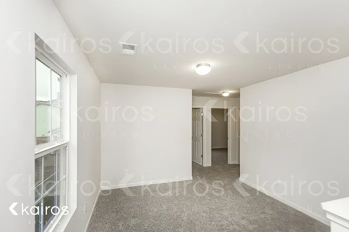 618 Cartecay Dr — Photo 5