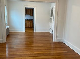 20 Francis St #1S, East Hartford, CT 06108