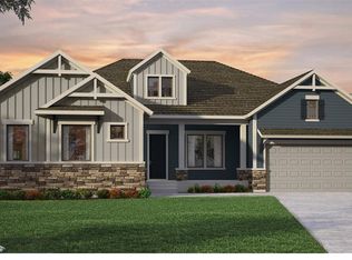 18704 W 95th Ln, Arvada, CO 80007
