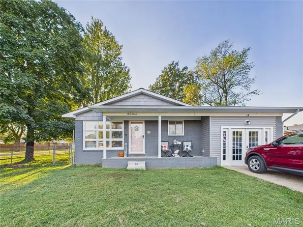 311 Medler St, Bernie, MO 63822