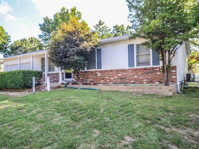 101 W Sunny Hill Blvd, Saint Peters, MO, 63376