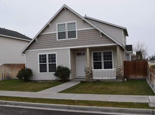 5404 Tiger Ln, Pasco, WA 99301