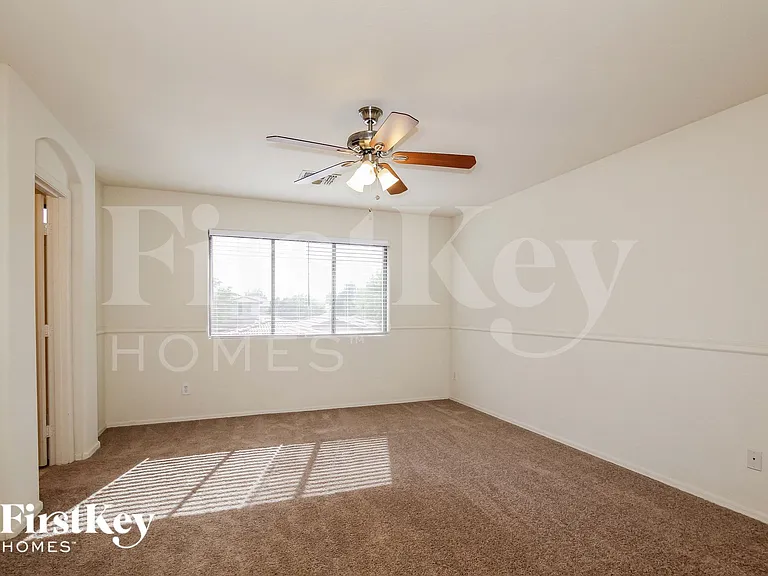 5157 W Laurel Ave — Photo 7