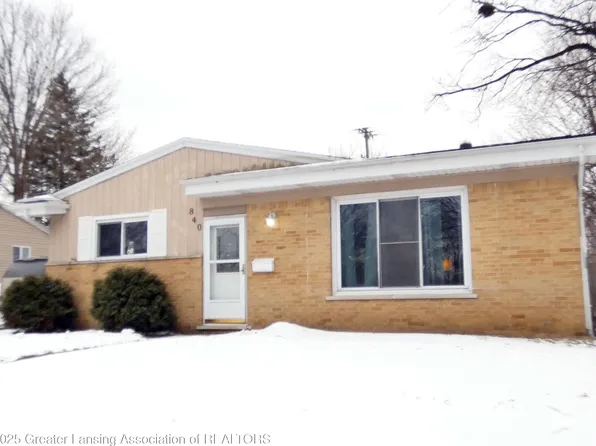 840 Sandlyn Dr, Lansing, MI 48910