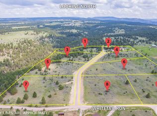 8 Sunset Ridge Rd, Newcastle, WY 82701