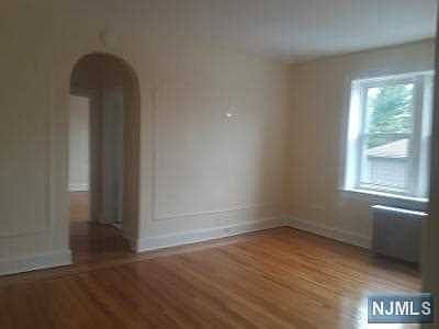 4th image of 222 Christie St #1-H