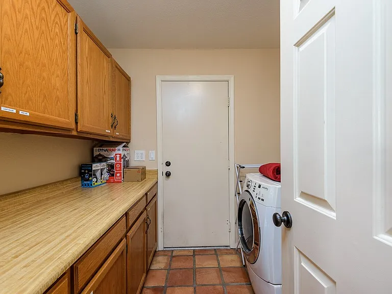 Laundry Room Cabinet