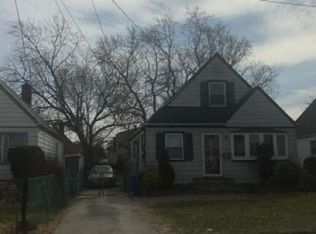 239-30 147th Dr, Jamaica, NY 11422