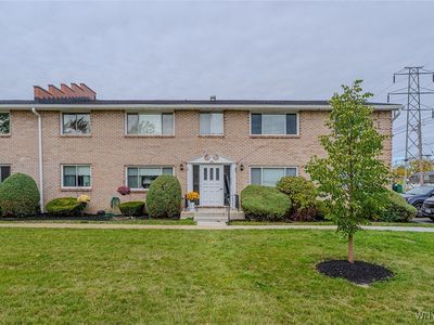 135 Old Lyme Dr APT 4, Amherst, NY, 14221