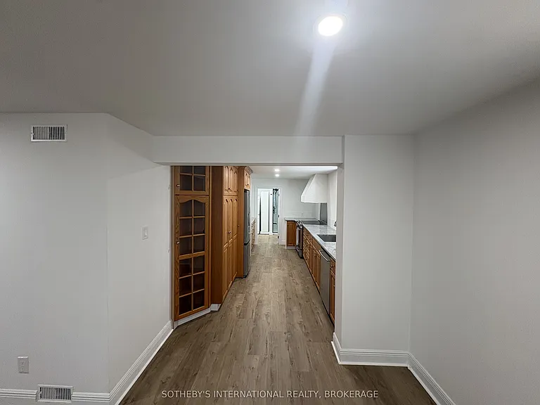 71 Stella St — Photo 7