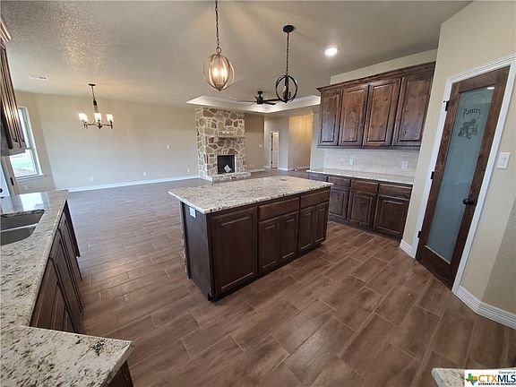 5th image of 107 Inwood Dr