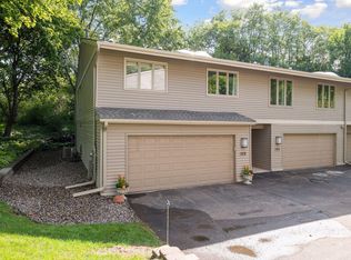 6216 Oriole Ln, Edina, MN 55436