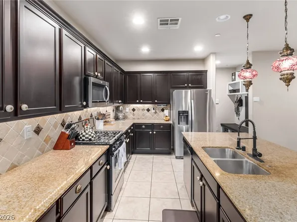 1160 Strada Cristallo, Henderson, NV 89011