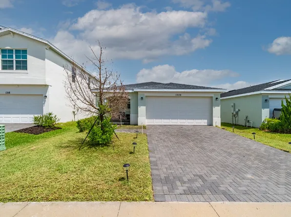 1328 Colebrook Cir SW, Palm Bay, FL 32908