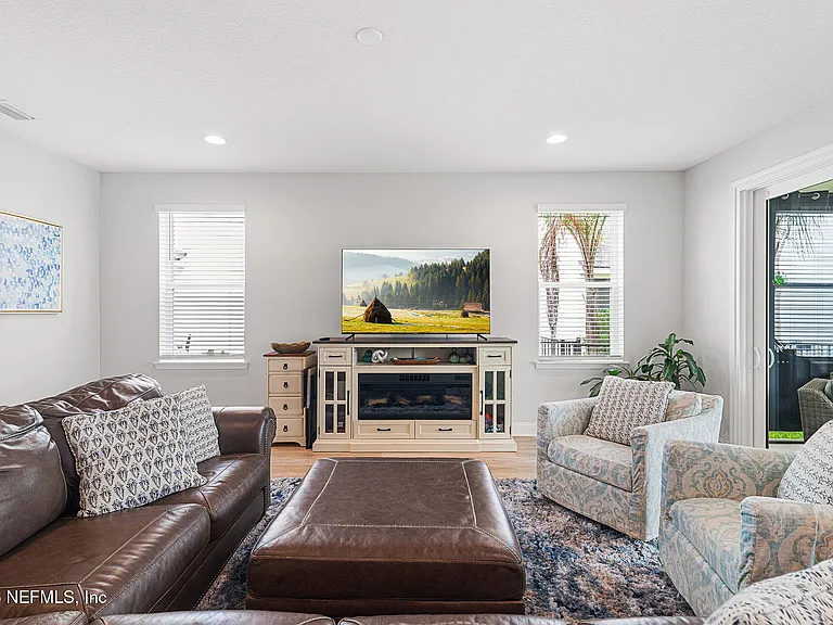 428 Blue Hampton Dr — Photo 14